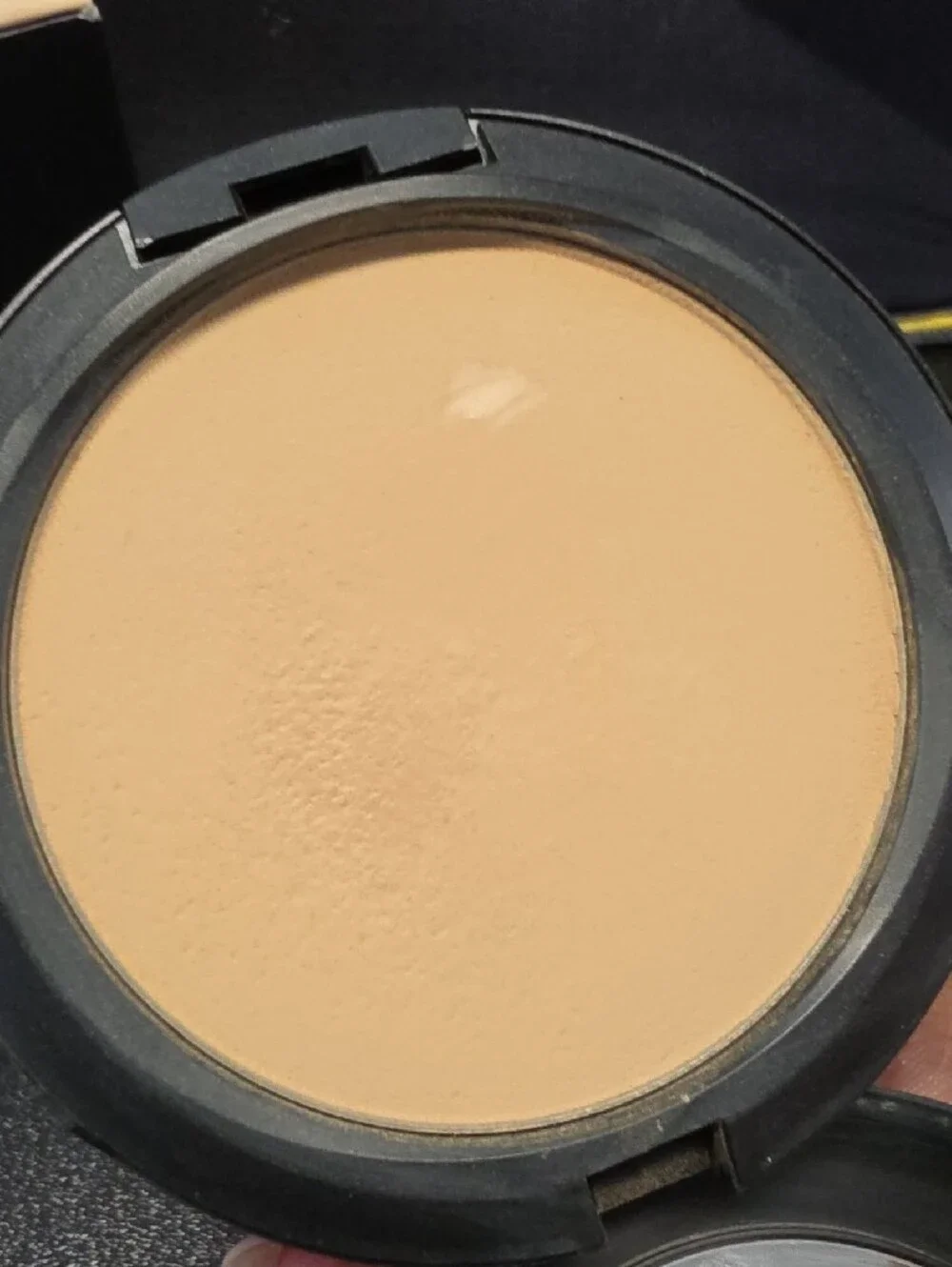 MAC Cosmetics mac studio